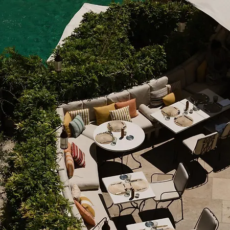 Le Brave Hotel