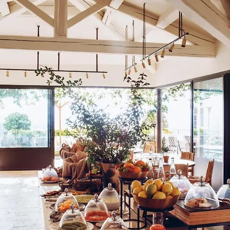 Hotel Le Brave Crillon-le-Brave